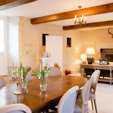 Oda ve Kahvaltı Chateau De & Retreat Londigny